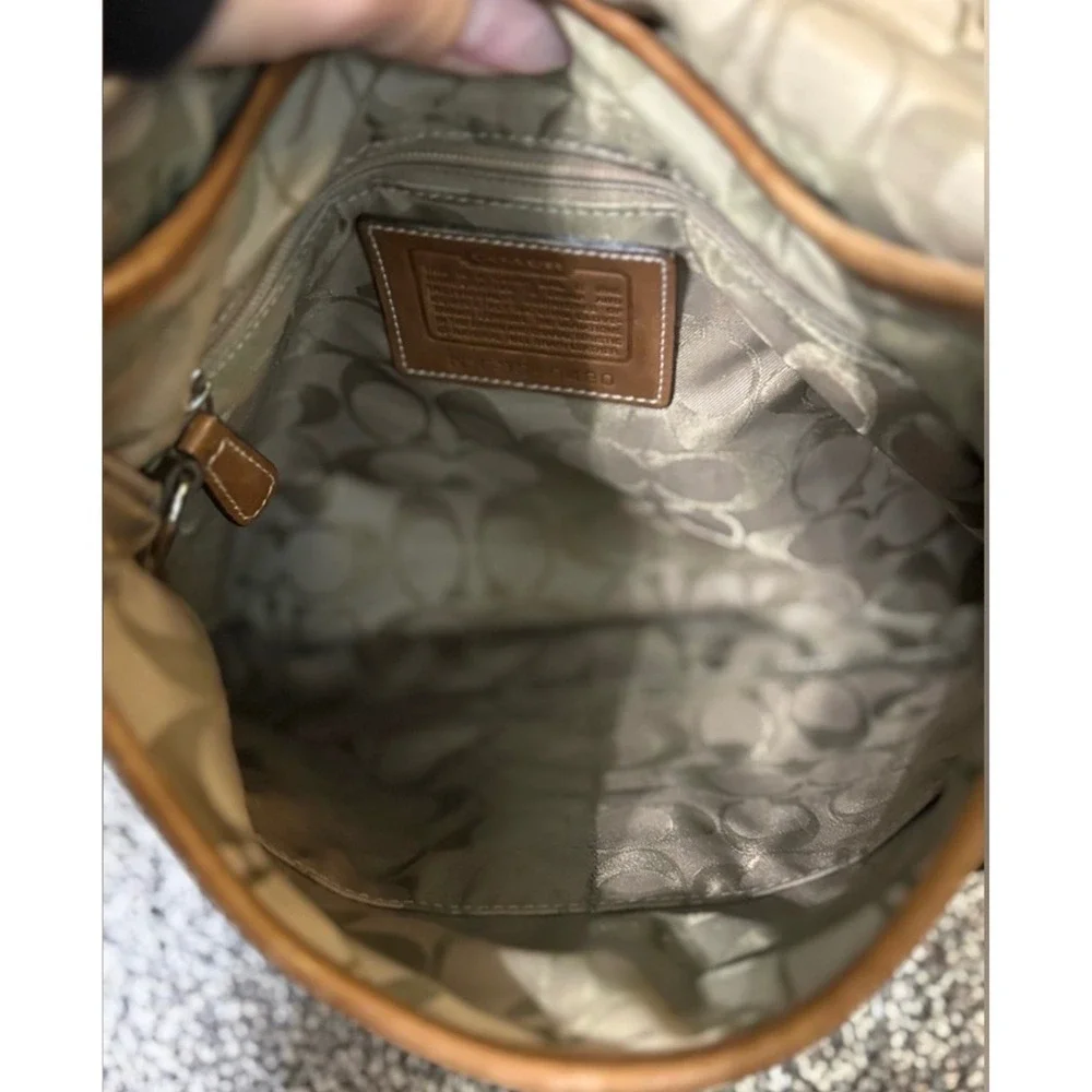 Coach Vintage Y2K Soho Glovetanned Flap Buckle Shoulder Bag Tan 9480 2003 - Picture 11 of 14